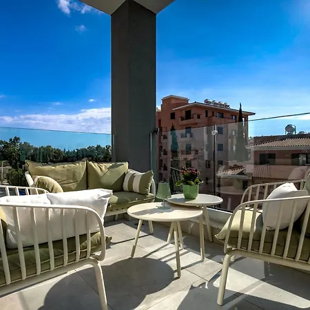 Oasis 301 Gorgeous Modern 2-bed Complex Pool * Paphos