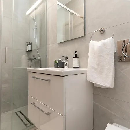 Oasis 301 Gorgeous Modern 2-bed Complex Pool Apartamento *