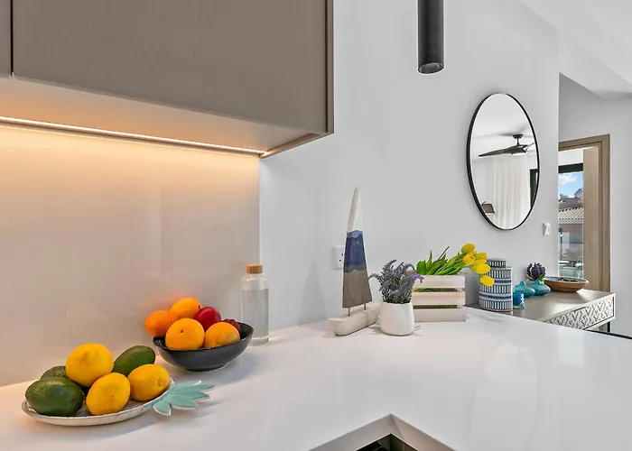 Apartament Oasis 301 Gorgeous Modern 2-bed Complex Pool Paphos